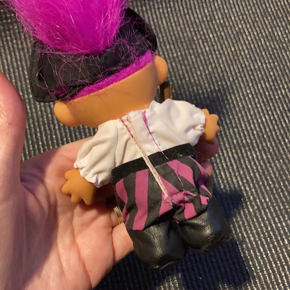 Vintage Russ Pirate Troll Doll Magenta Hair - Picture 7 of 7